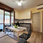 Casa Lariana לקו