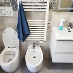 Casa Lariana לקו