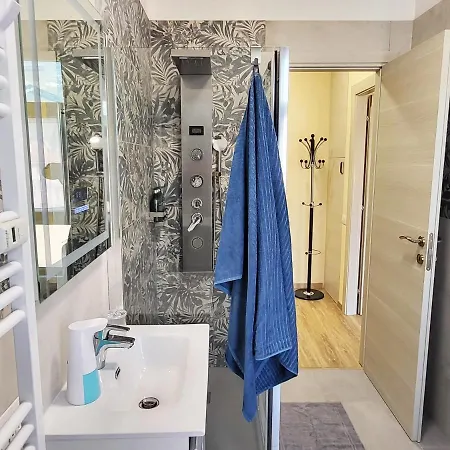 Апартаменты Casa Lariana Лекко